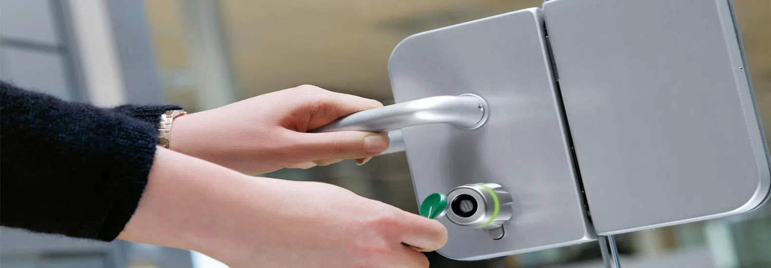 Master Locksmith Store Kansas City, MO 816-429-1118 - push-bars